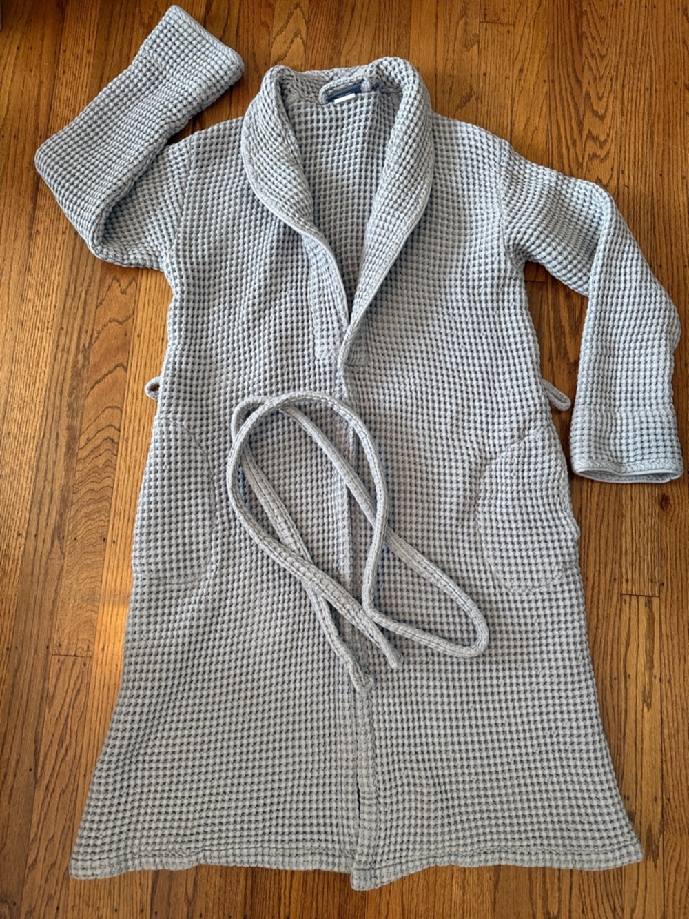 Brooklinen Gray Waffle Knit Robe L - Picture 3 of 12